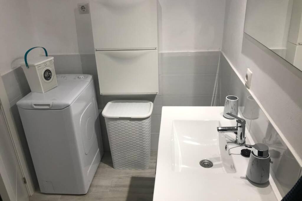 Appartamento Mar&mar, Nuevo Con Solárium Y Piscina *